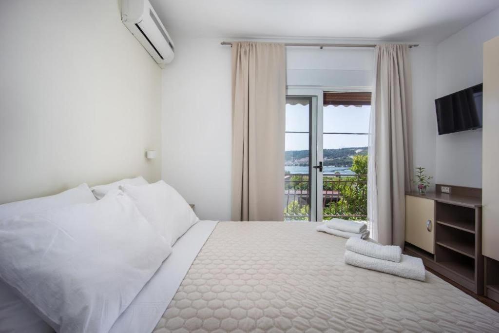 Villa Marija Trogir Buitenkant foto